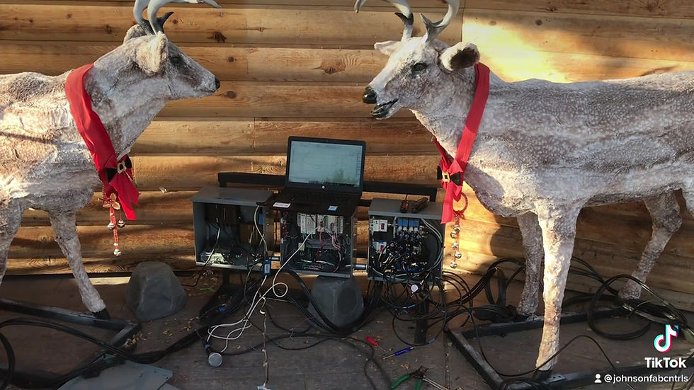 Animatronic talking /singing reigndeer