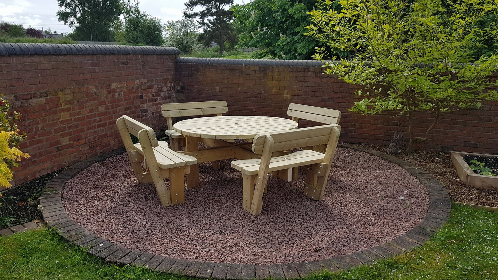 8-Seater Round Garden Table Set