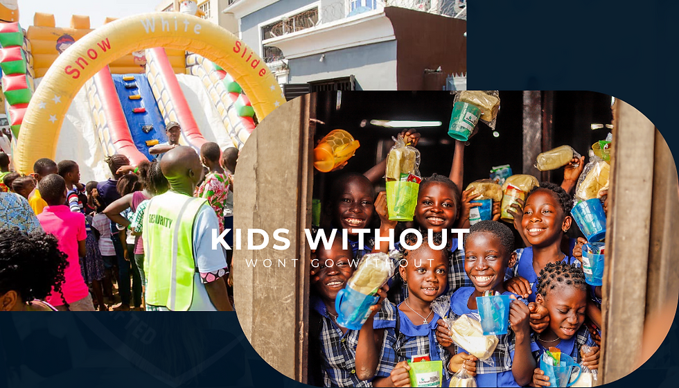 White Navy Modern Technology Company Business Card (2).png