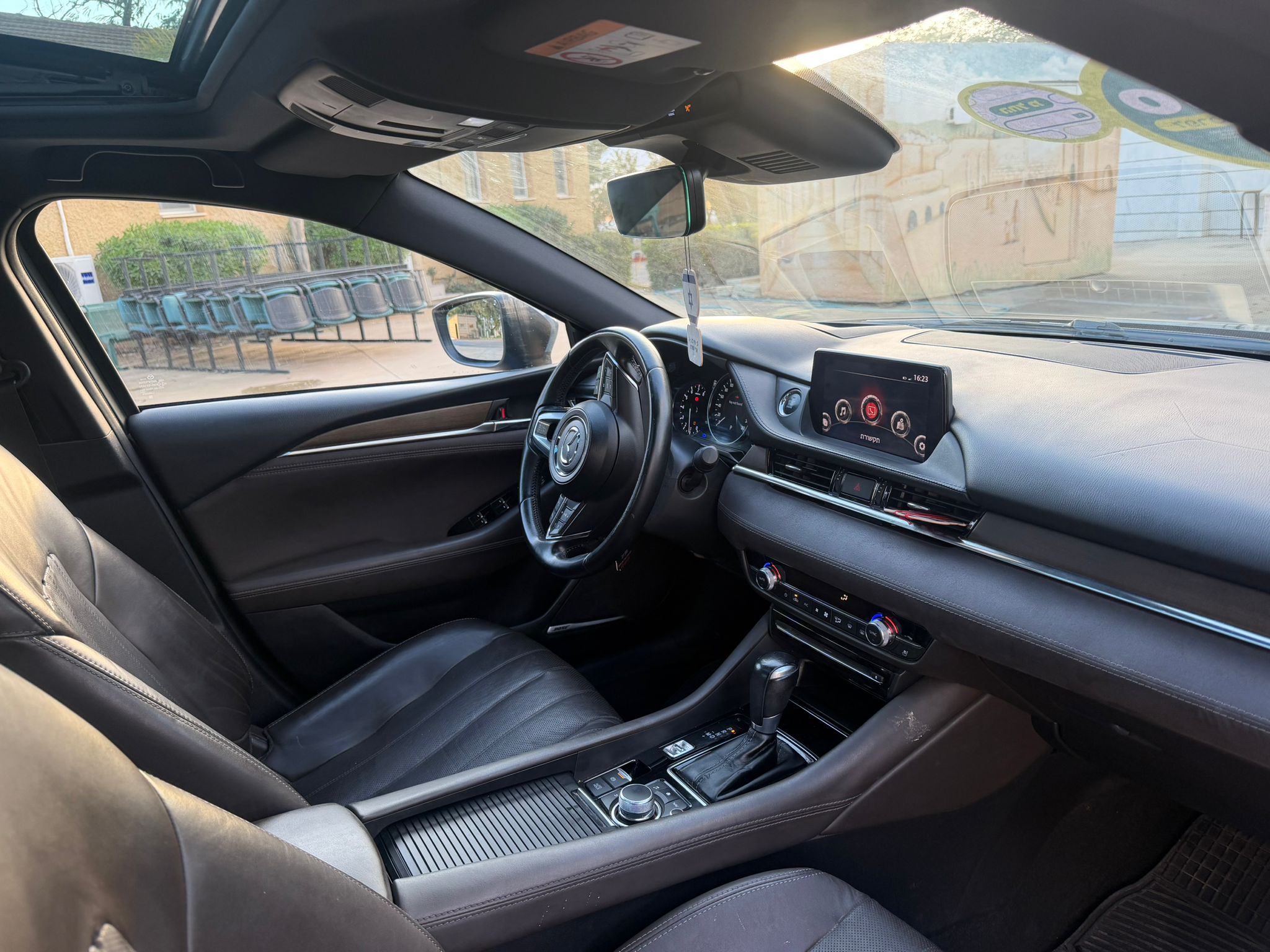 תמונות רכב מזדה MAZDA 6