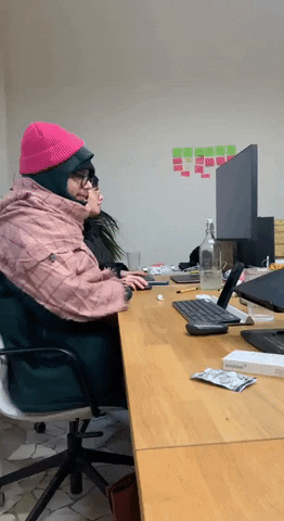 giphy.gif_cid=790b7611ayvqsayr4etjqud8v7xidjh1buz3fdhdbaommbcw&ep=v1_gifs_search&rid=giphy