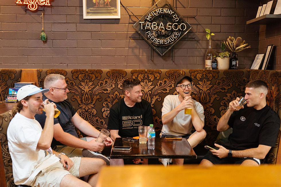 399 Bar - 4 Main Bar Booths.jpg