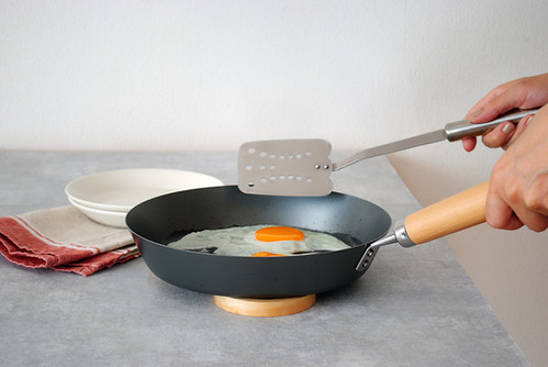 ロクサン Tsubame 窒化鉄 フライパン24cm | 63 ROKUSAN 公式サイト