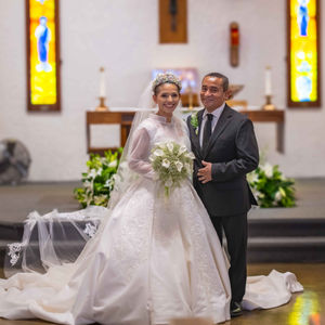 Wedding in Hillsboro Church