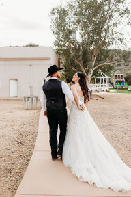 pioneer living history museum, bride and groom
