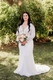 bride and groom portraits, arizona backyard wedding, arizona wedding photographer