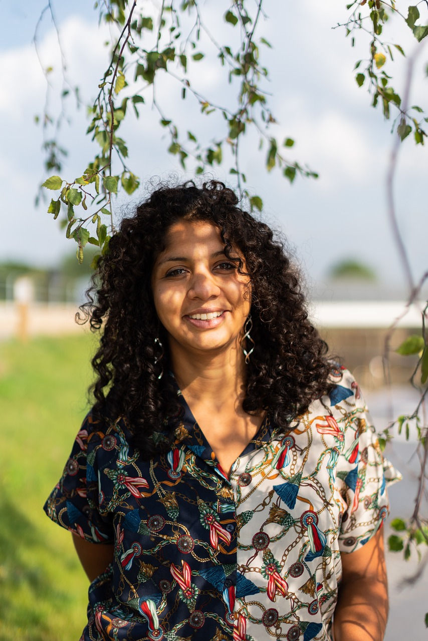 Luiza Duque. Sec. Executiva