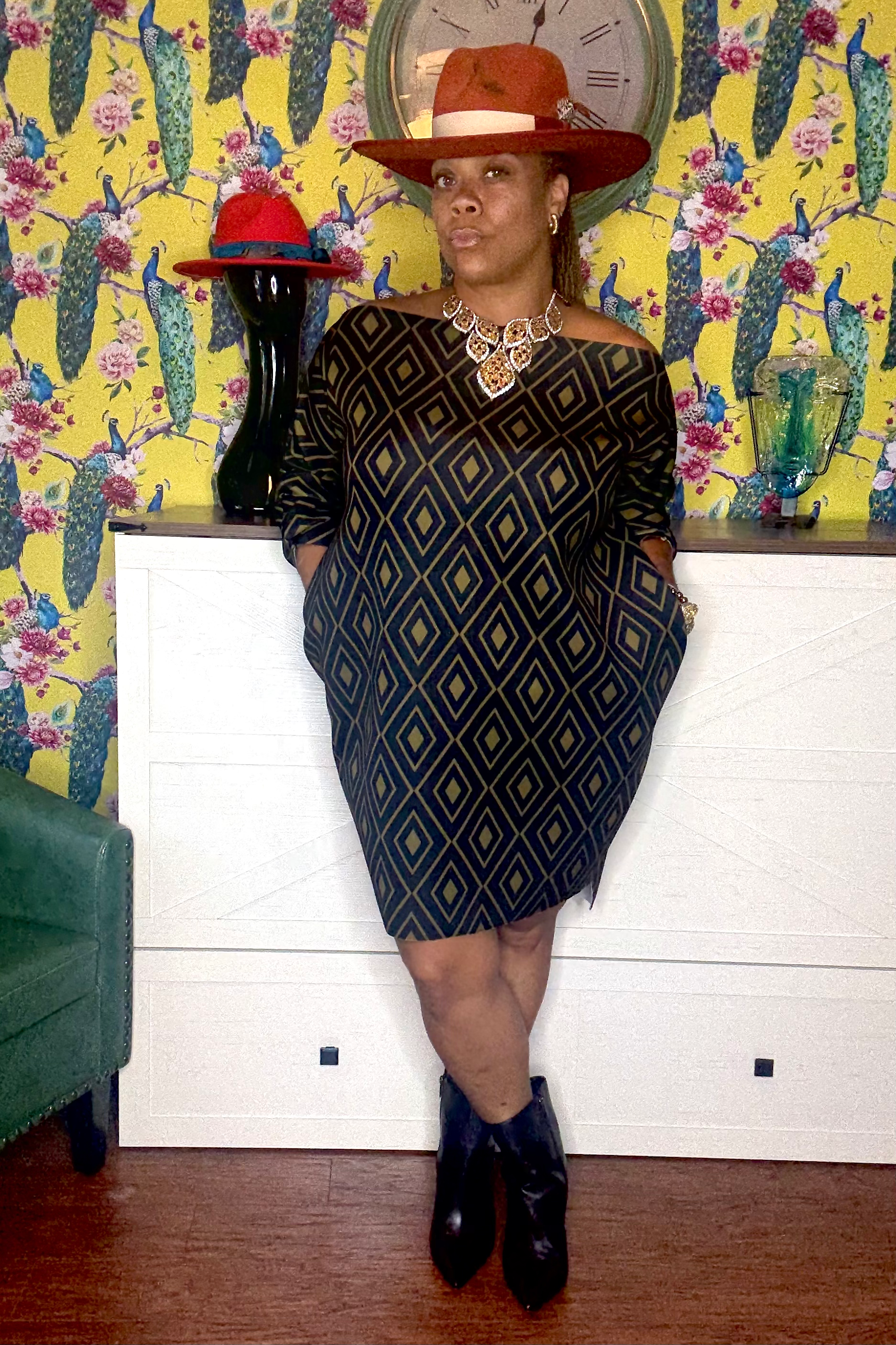 Diamond Cozy Jawn Signature Dress GLD