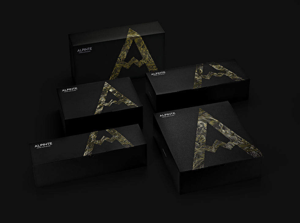 BOXSET-GROUP_Black.jpg
