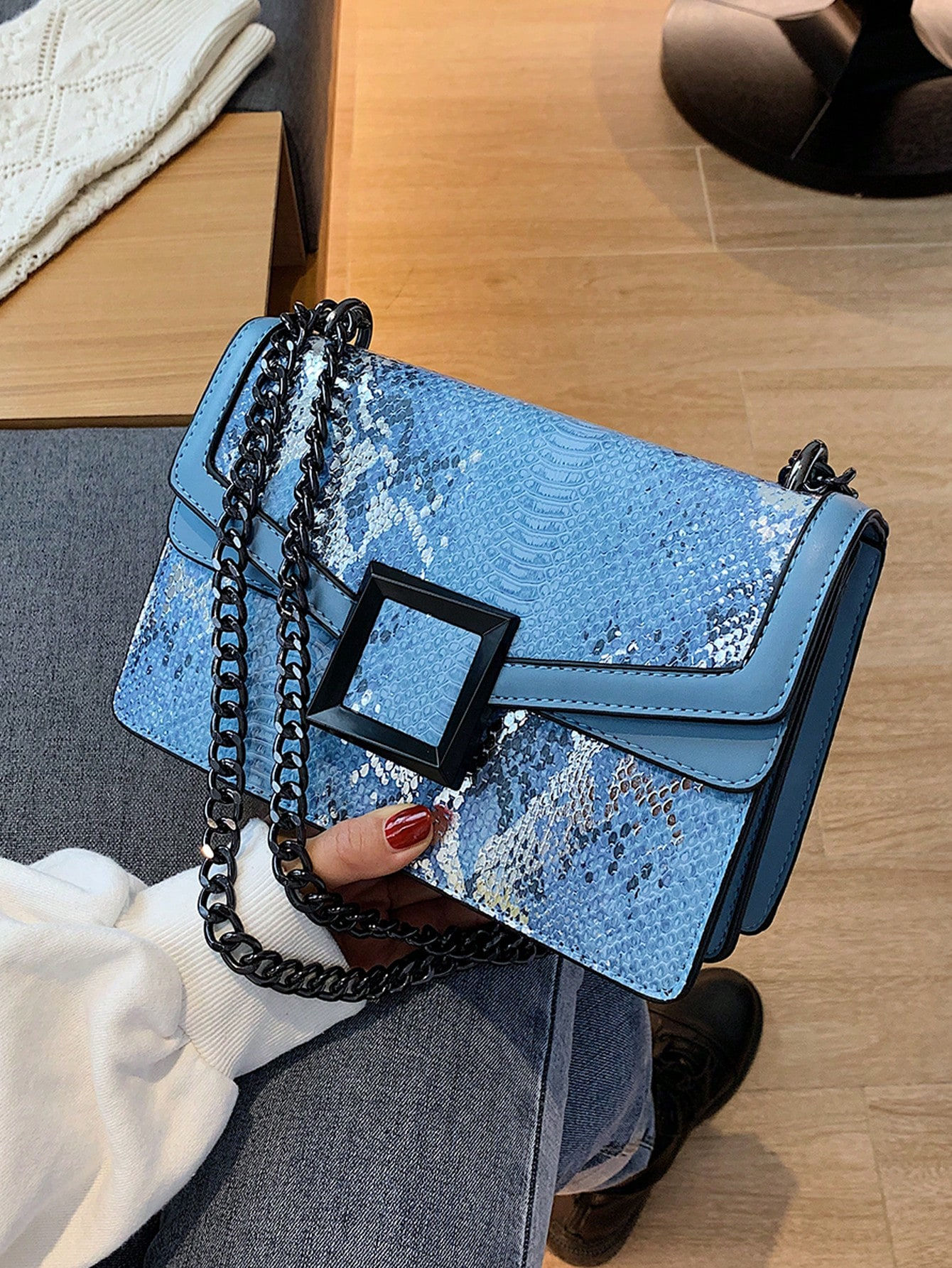 Simplee Bagz Snakeskin Embossed Square Bag