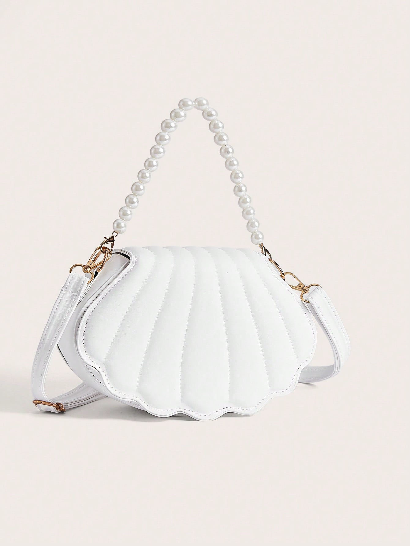 Simplee Bagz Clamshell Design Flap Crossbody Bag