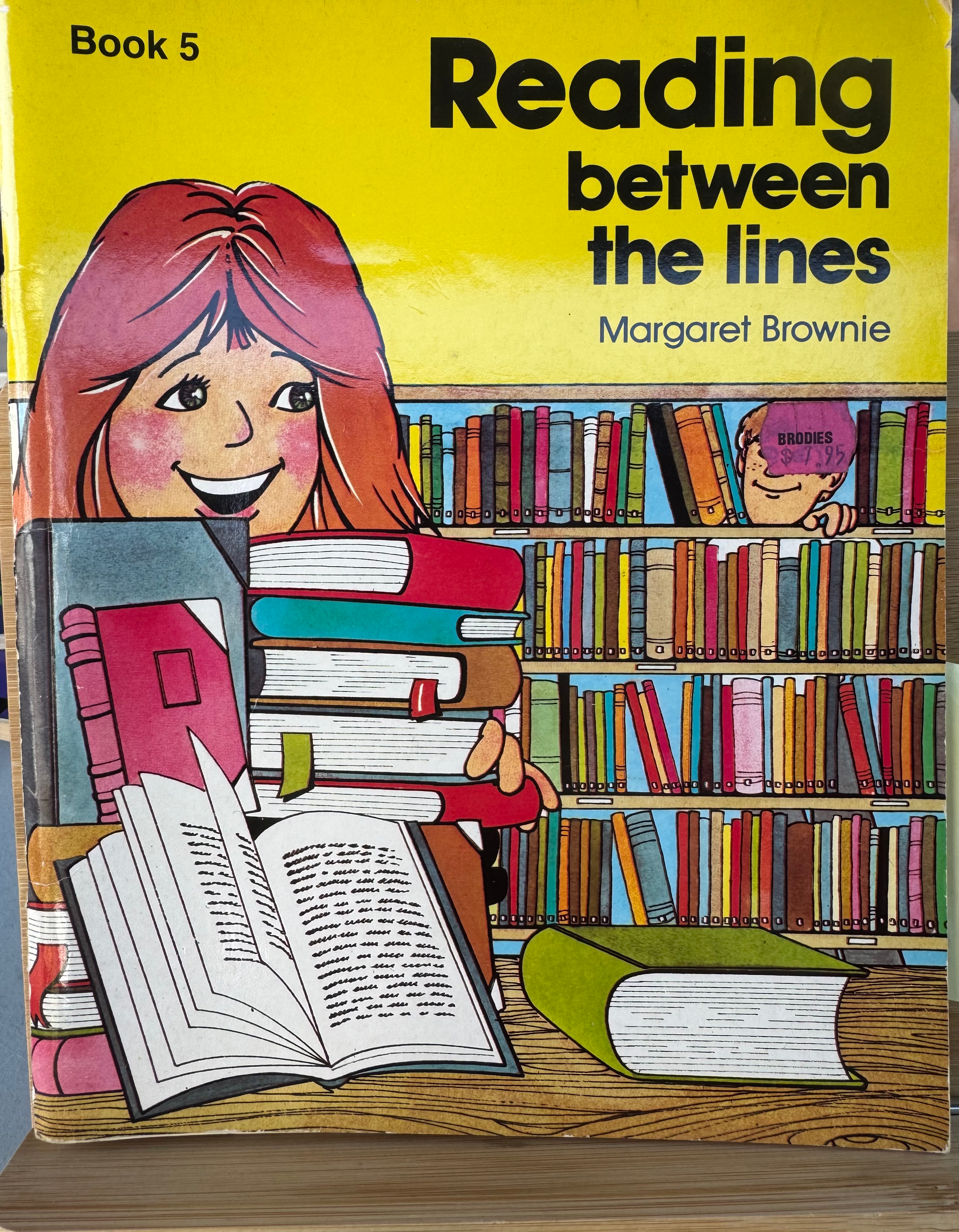 Reading Between the Line Student Book 5 by Margaret Brownie 