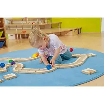 Thumbnail: Wooden Ball Track