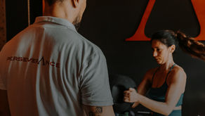 Perché un Personal Trainer accelera i risultati (e li rende più sicuri)