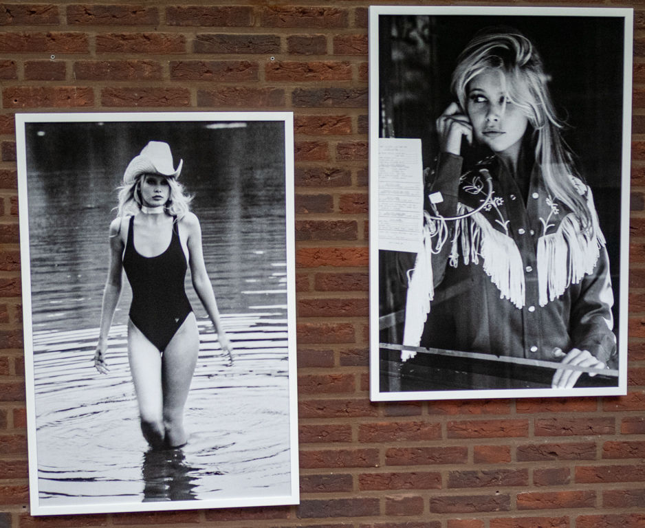 Claudia Schiffer for Guess