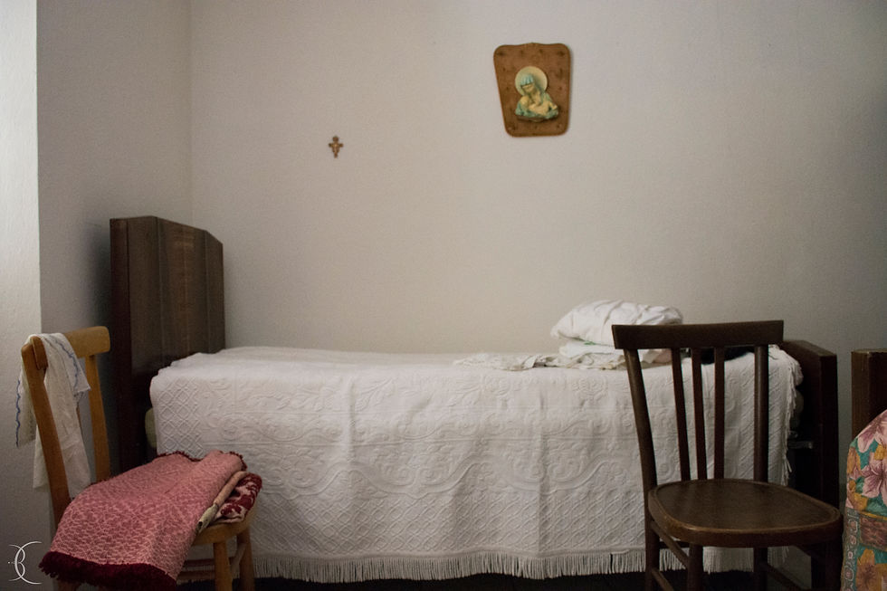 ‘Asculta’ (The bed)