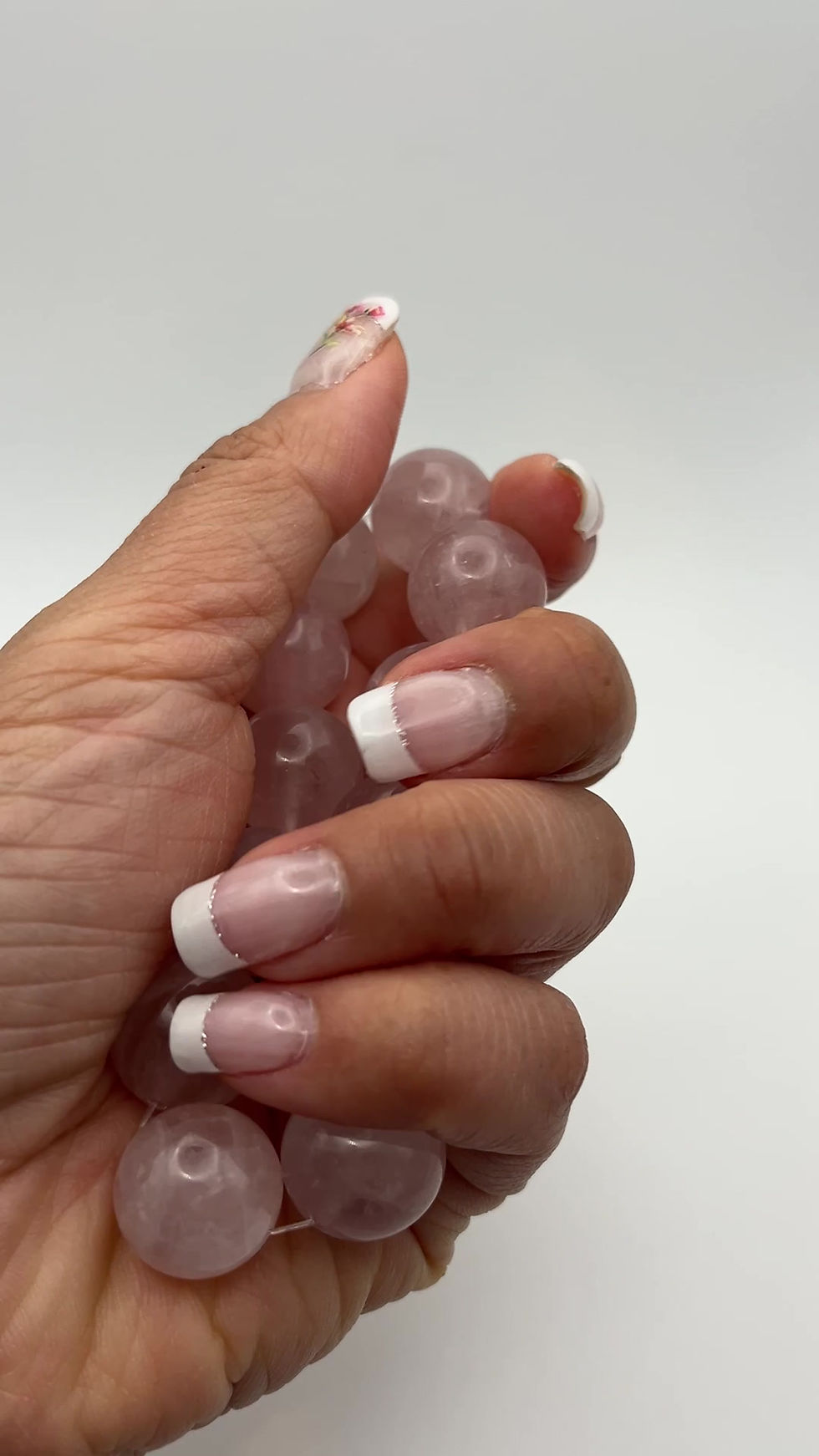 Thumbnail: Elegant Rose Quartz Bracelet