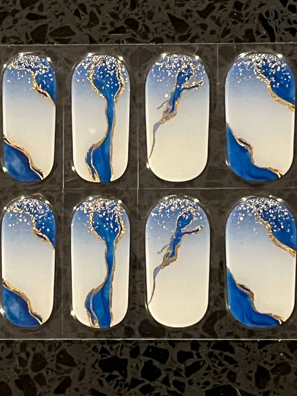 Thumbnail: Semi-Cured Gel Nails BLUE GOLD