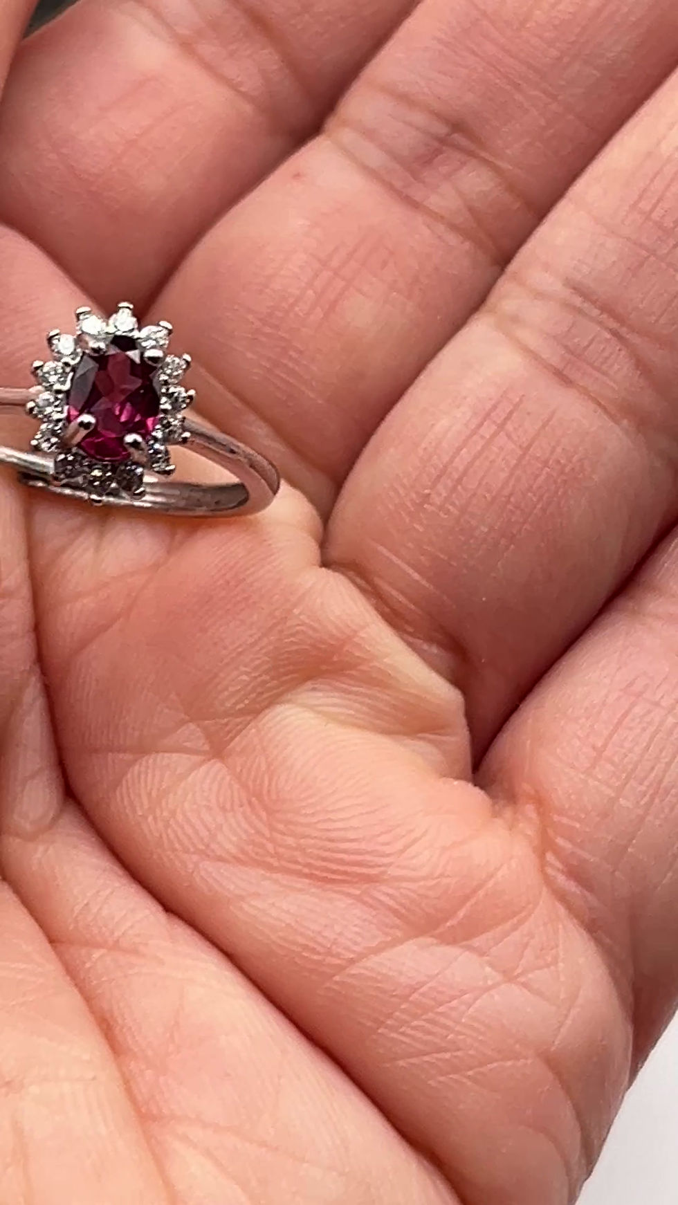 Thumbnail: Garnet Necklace, Earring, Ring Set with Certificate