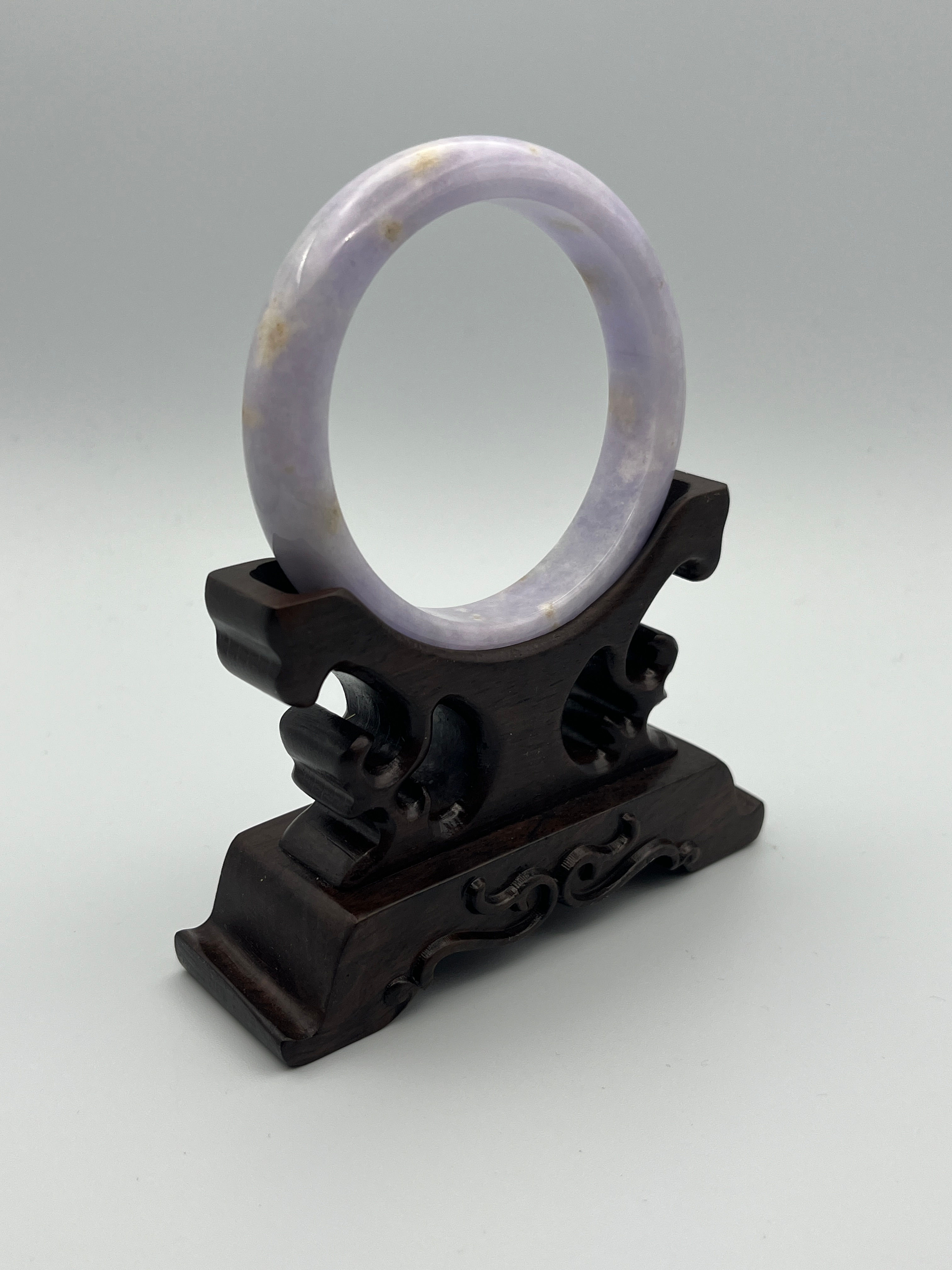 Jade Bangle Lavender with Flowery White ( 57 mm )