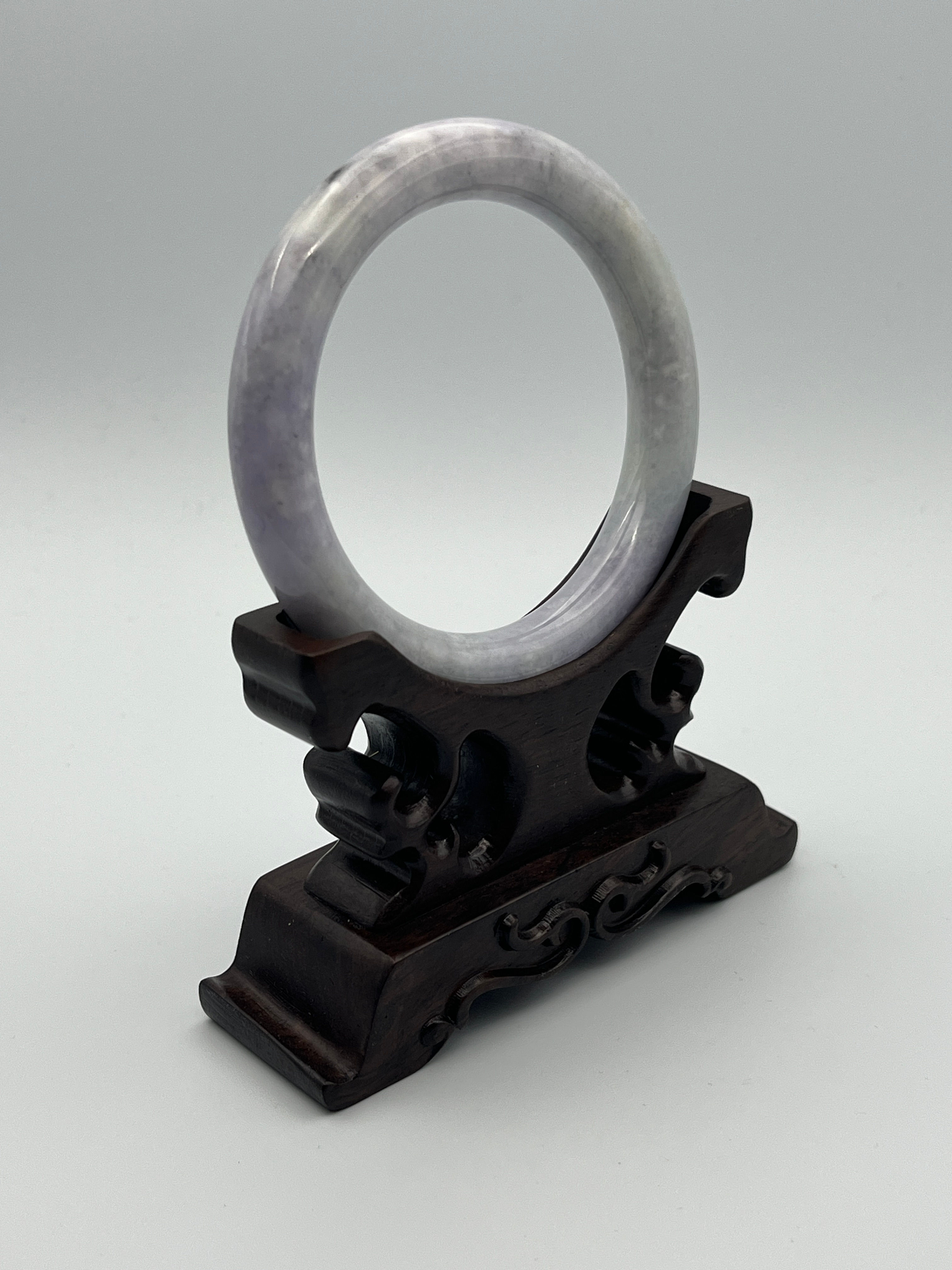 Jade Bangle Lavender with Flowery White Traditional Full Round ( 58 mm )