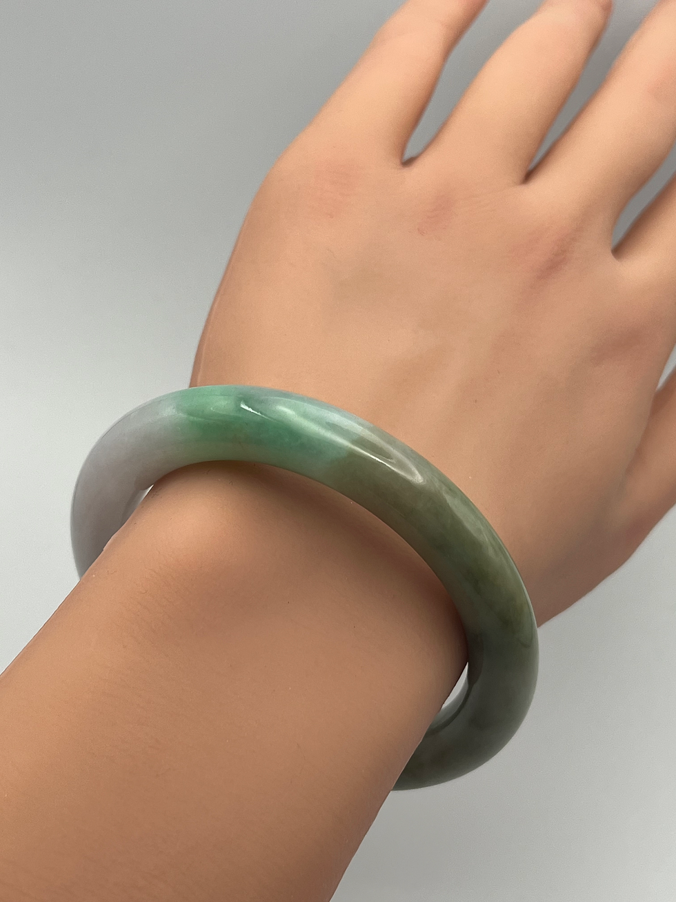 Thumbnail: Jade Bangle Spicy Green Oily Green Full Round ( 55.5 mm )