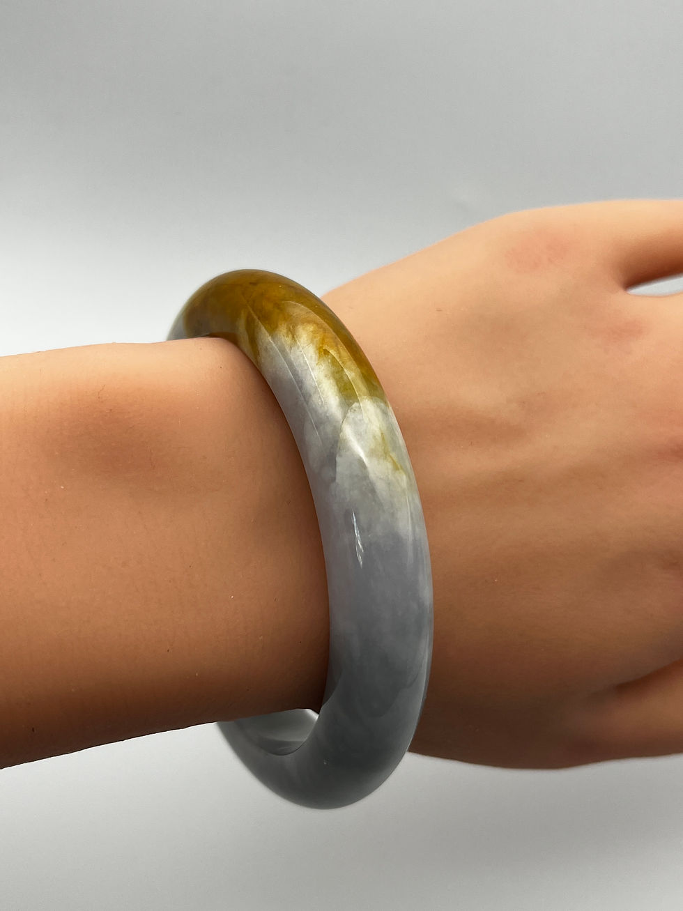 Thumbnail: Jade Bangle Natural Yellow ( 60 mm )