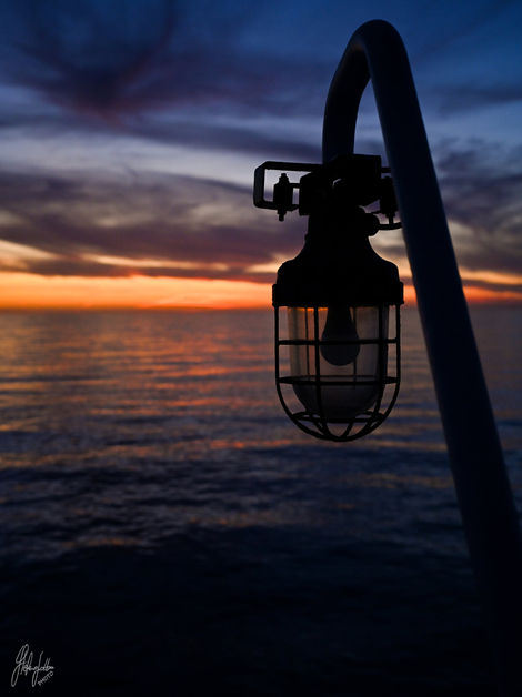 Ship - Sunrises & sunsets 8