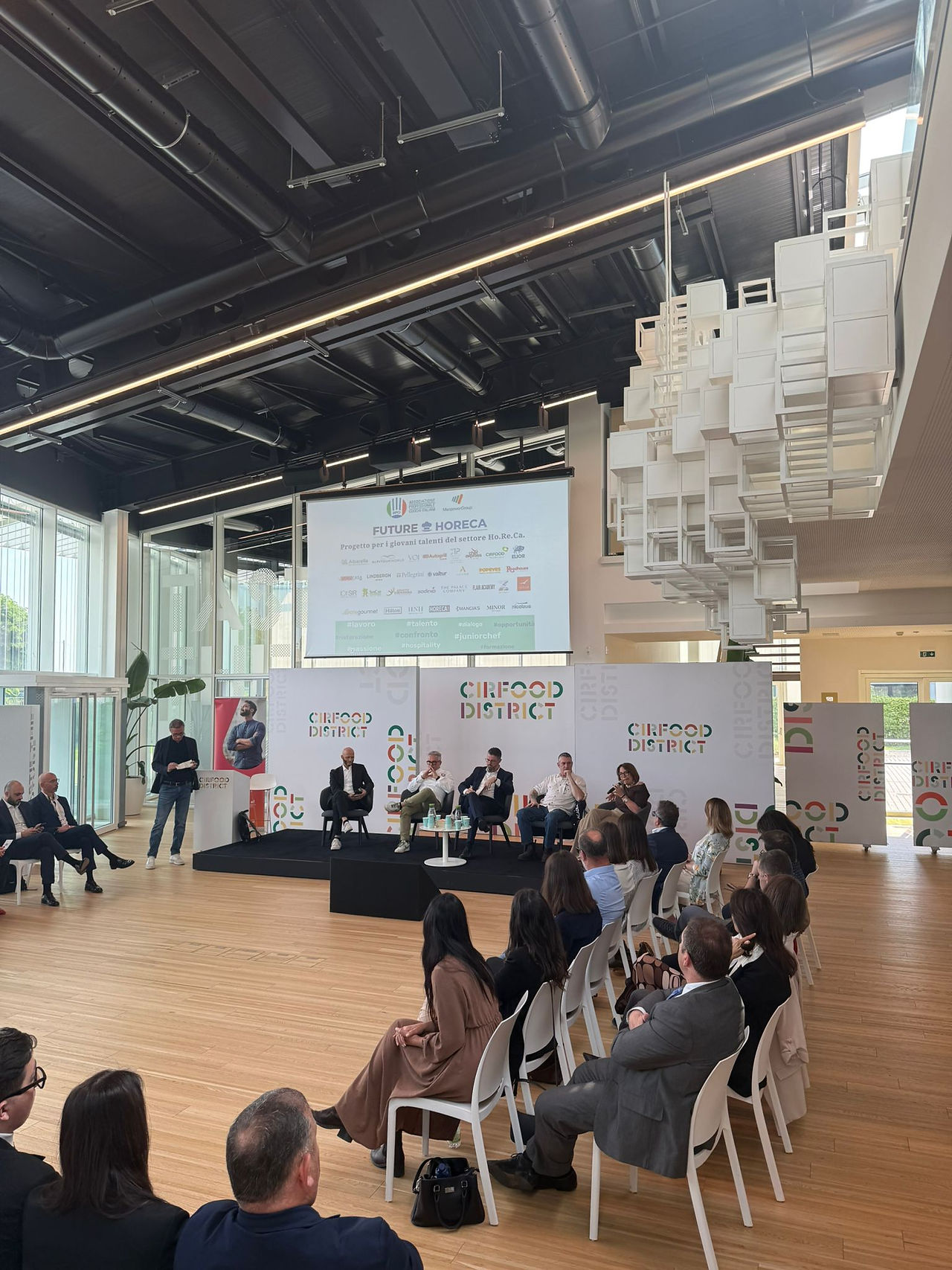 Future HoReCa: APCI e Manpower insieme per il settore dell’ospitalità