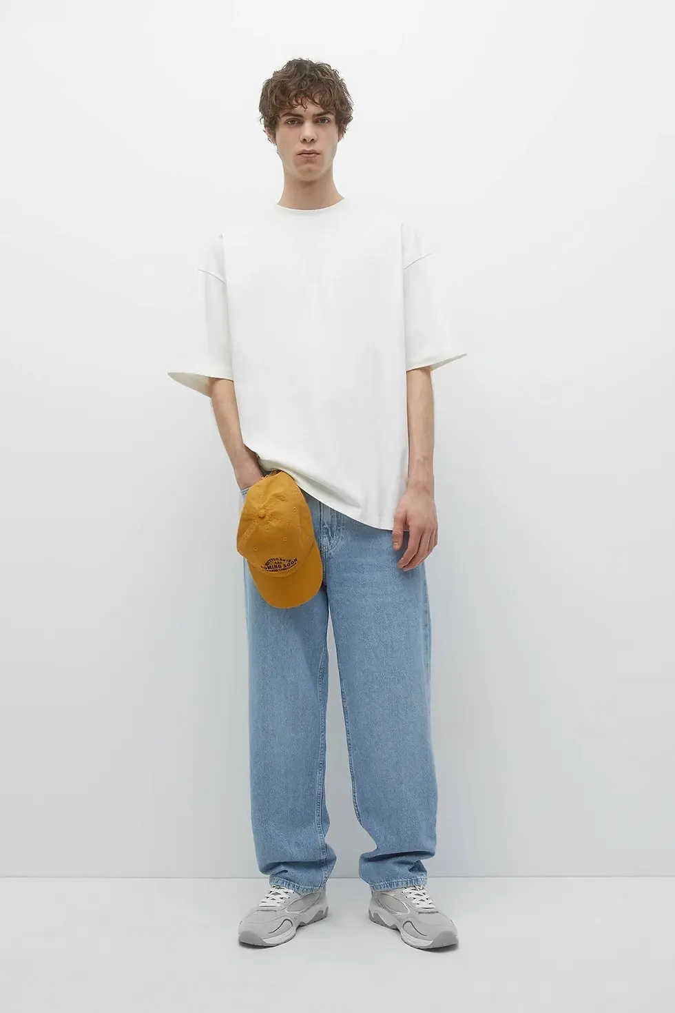 Миниатюра: Pull & Bear Erkek Kısa kollu oversize t-shirt 04239500