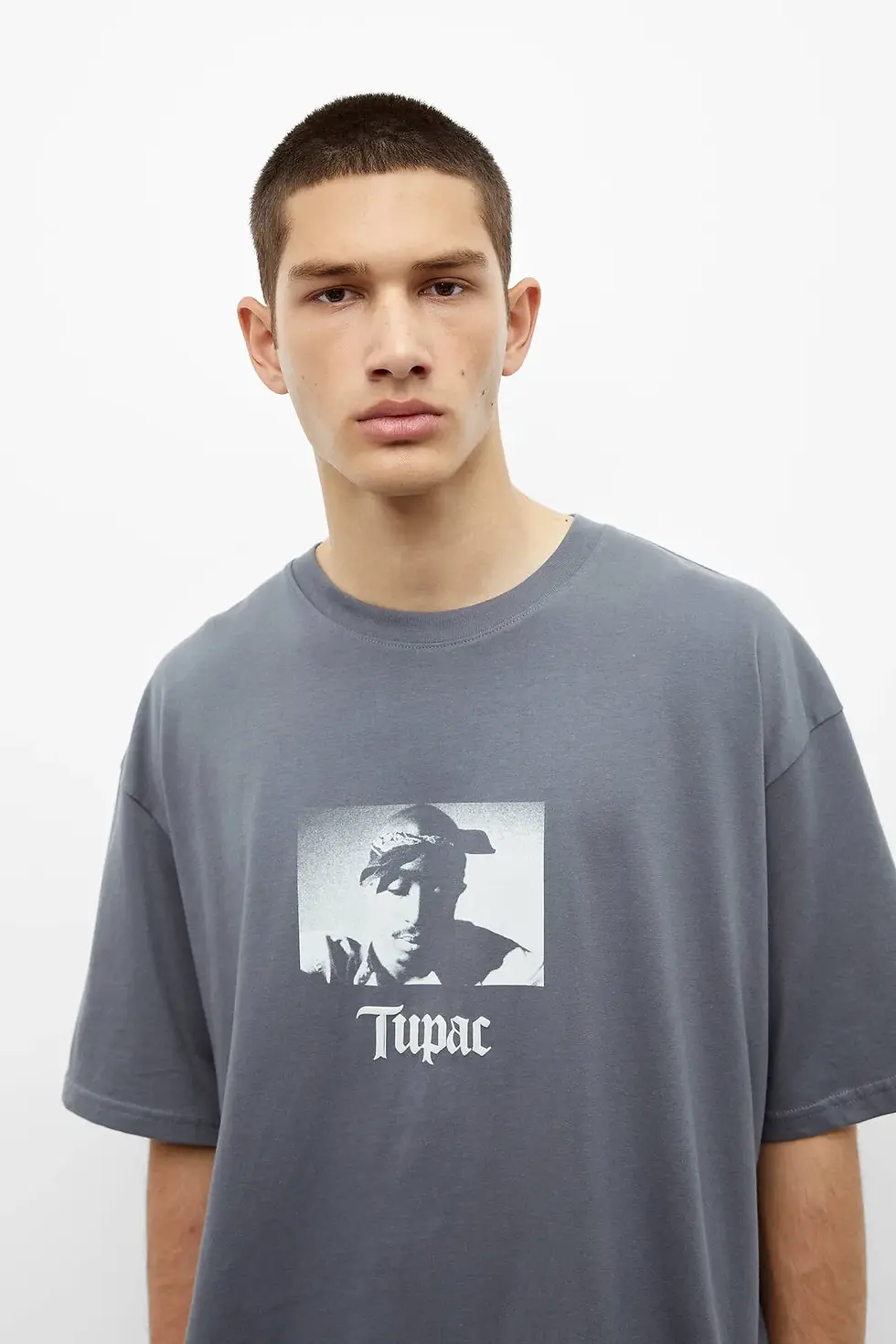 Thumbnail: Pull & Bear Erkek Kontrast Tupac t-shirt'ü 07241932
