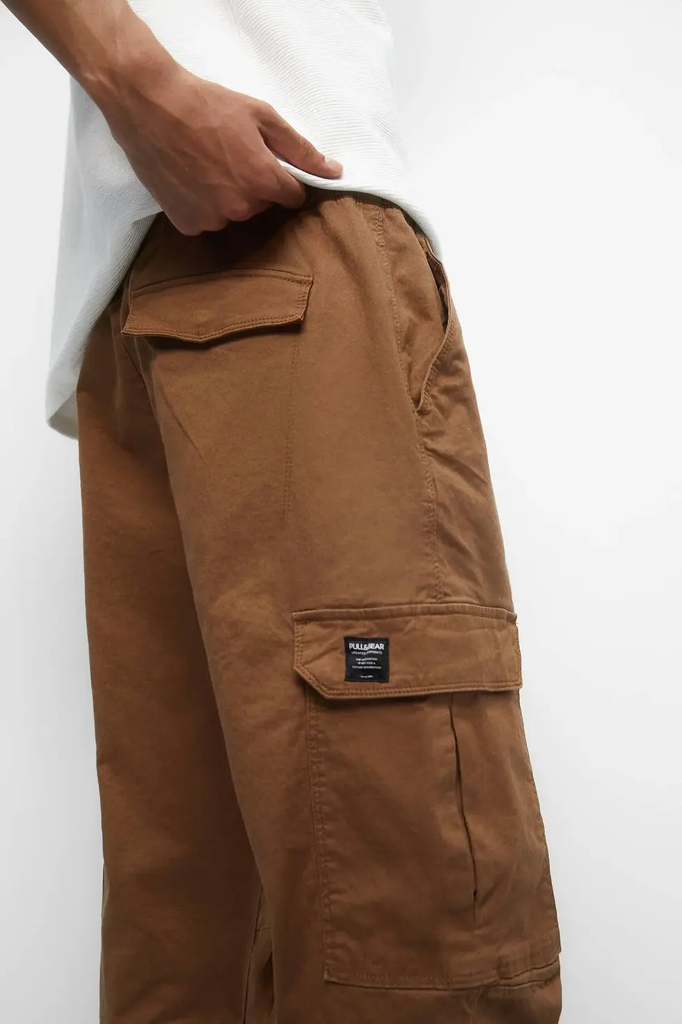 Thumbnail: Pull & Bear Basic Kargo Jogging Fit Pantolon 08678900 5.0 2 Değerlendirme 319 Fa