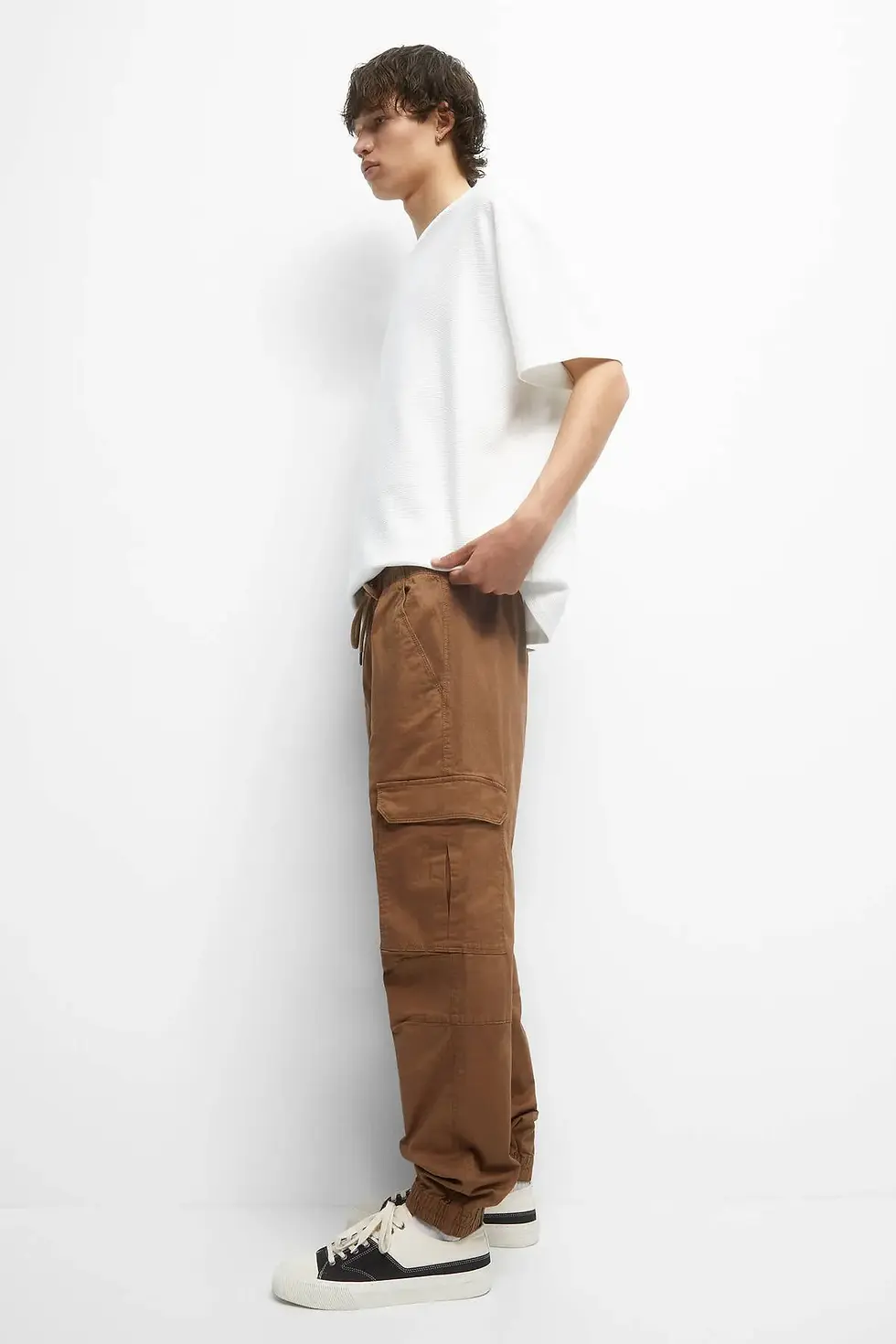 Thumbnail: Pull & Bear Basic Kargo Jogging Fit Pantolon 08678900 5.0 2 Değerlendirme 319 Fa