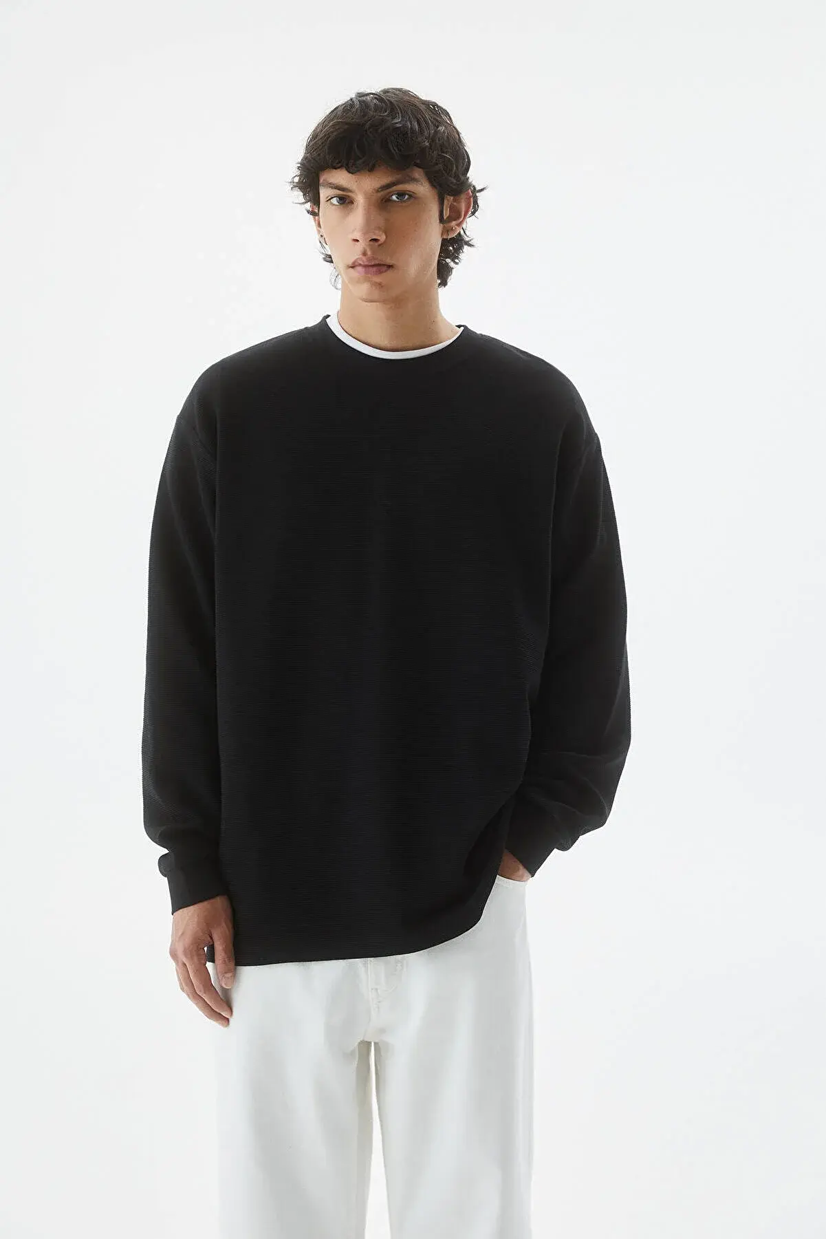 Pull & Bear Ottoman kumaş dokulu uzun kollu t-shirt 07245501