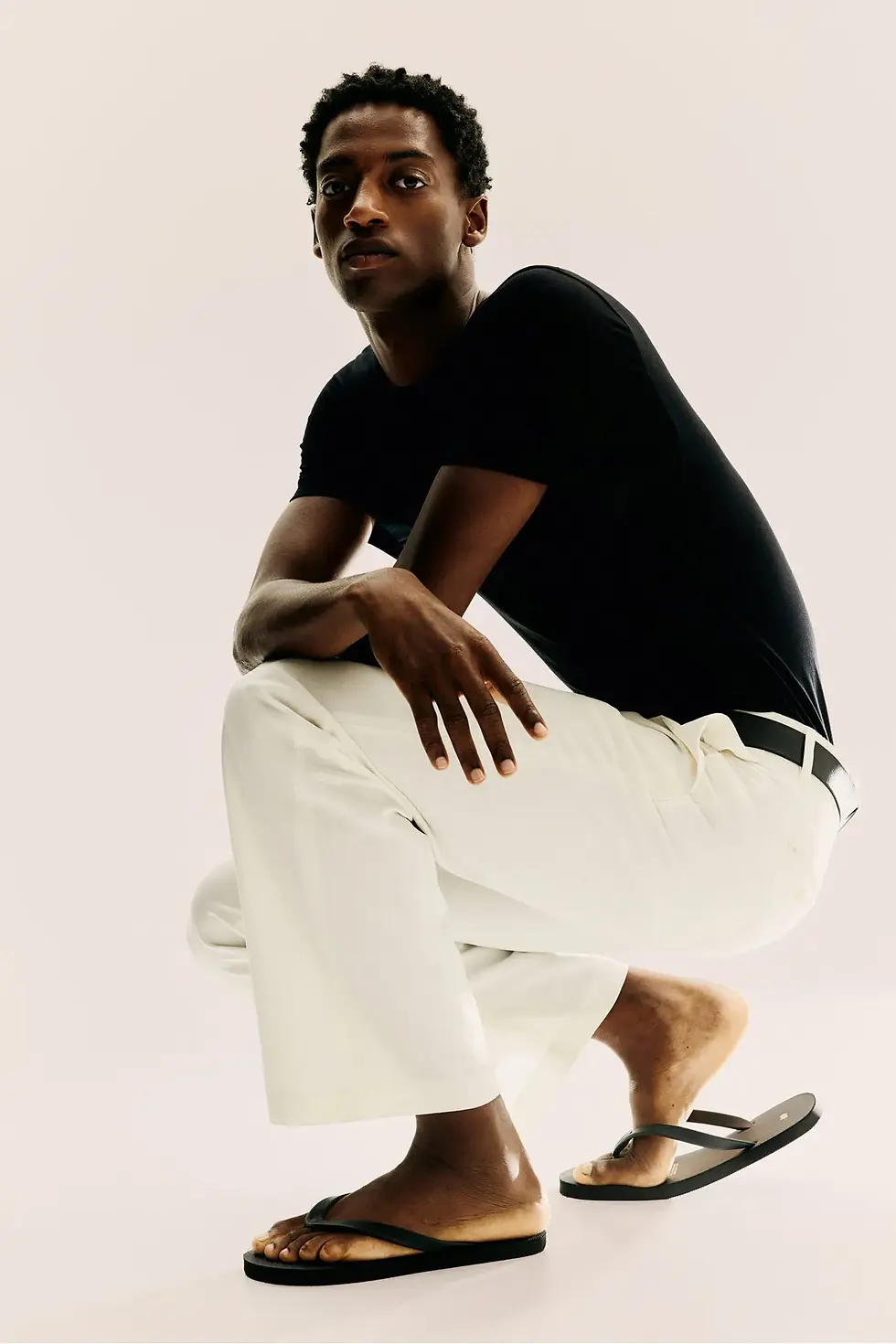 Thumbnail: H&M Slim Fit Tişört