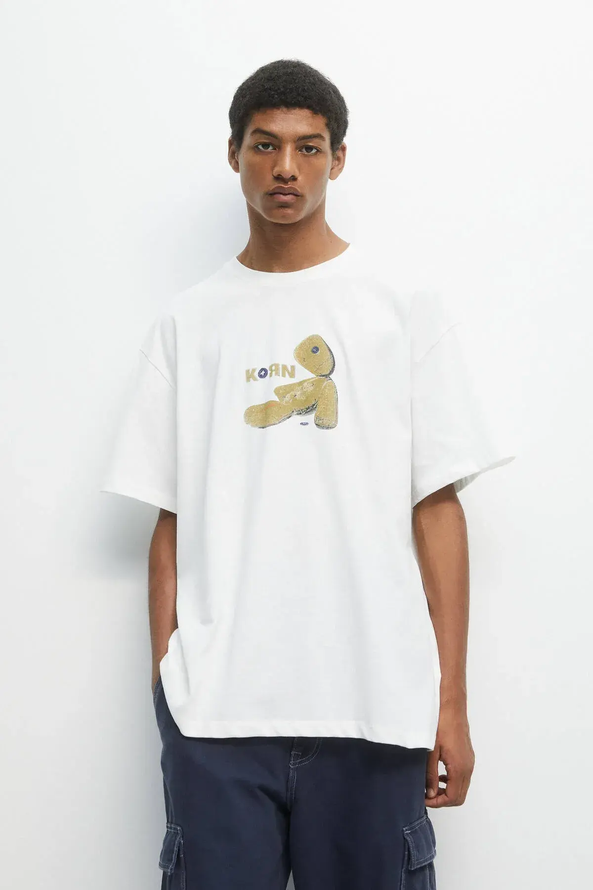 Pull & Bear Kısa kollu Korn baskılı t-shirt 07241917