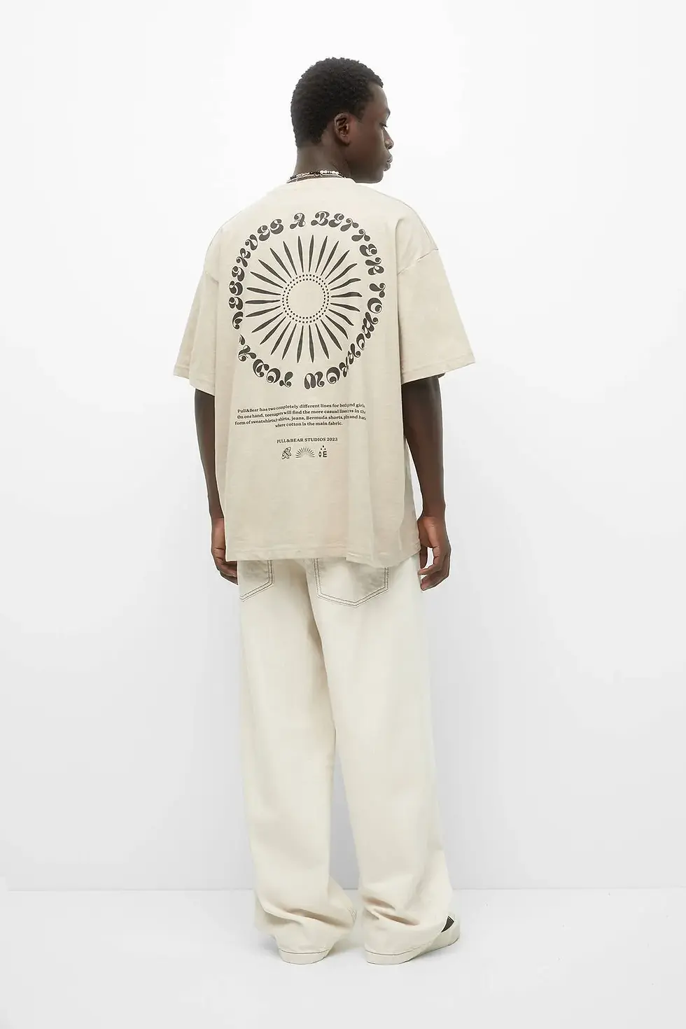 Thumbnail: Pull & Bear Önü baskılı kısa kollu t-shirt 07242523