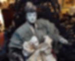 Thumbnail: 6. Statue en papier