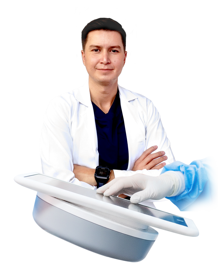 Médico especialista en diagnóstico por imágenes en Inter-Medikum Quito.