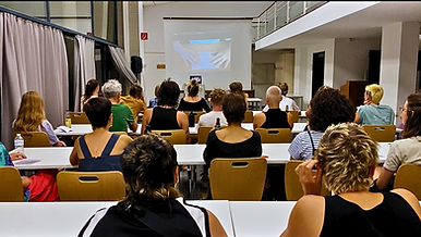 Folding a Lecture, uly 2023 At Gießen University A lecture performance by Un-formula