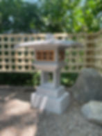 Kanjuji-style lantern