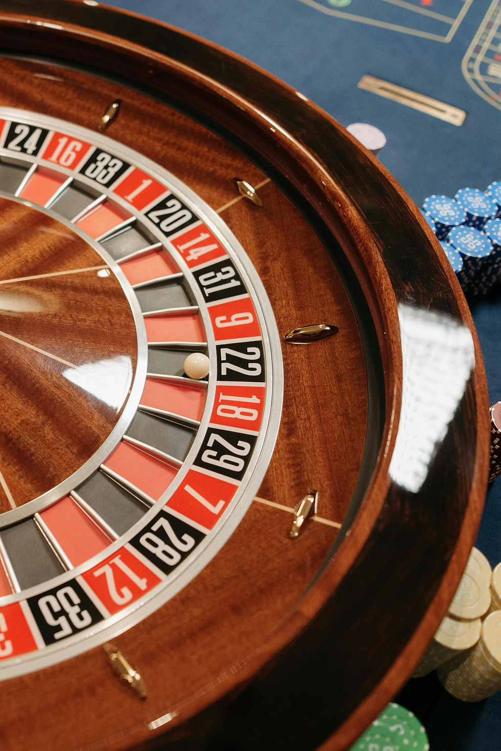 Roulette table