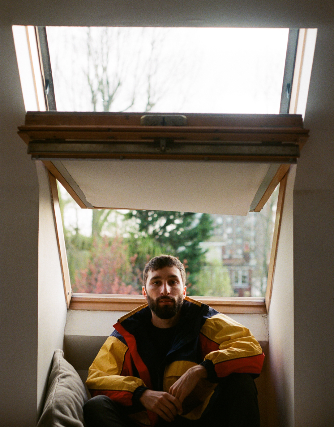 Linden Jay discusses how chronic pain impacted his art and mindset — Fast Friends