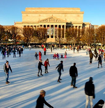 Outdoor community skating