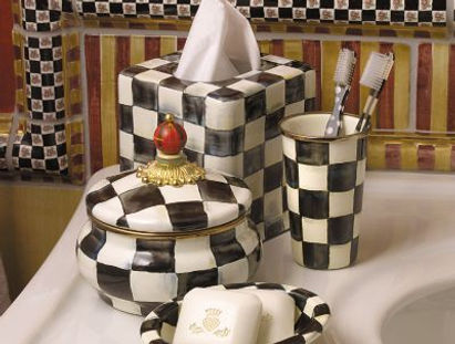 Courtly Check Squash Pot