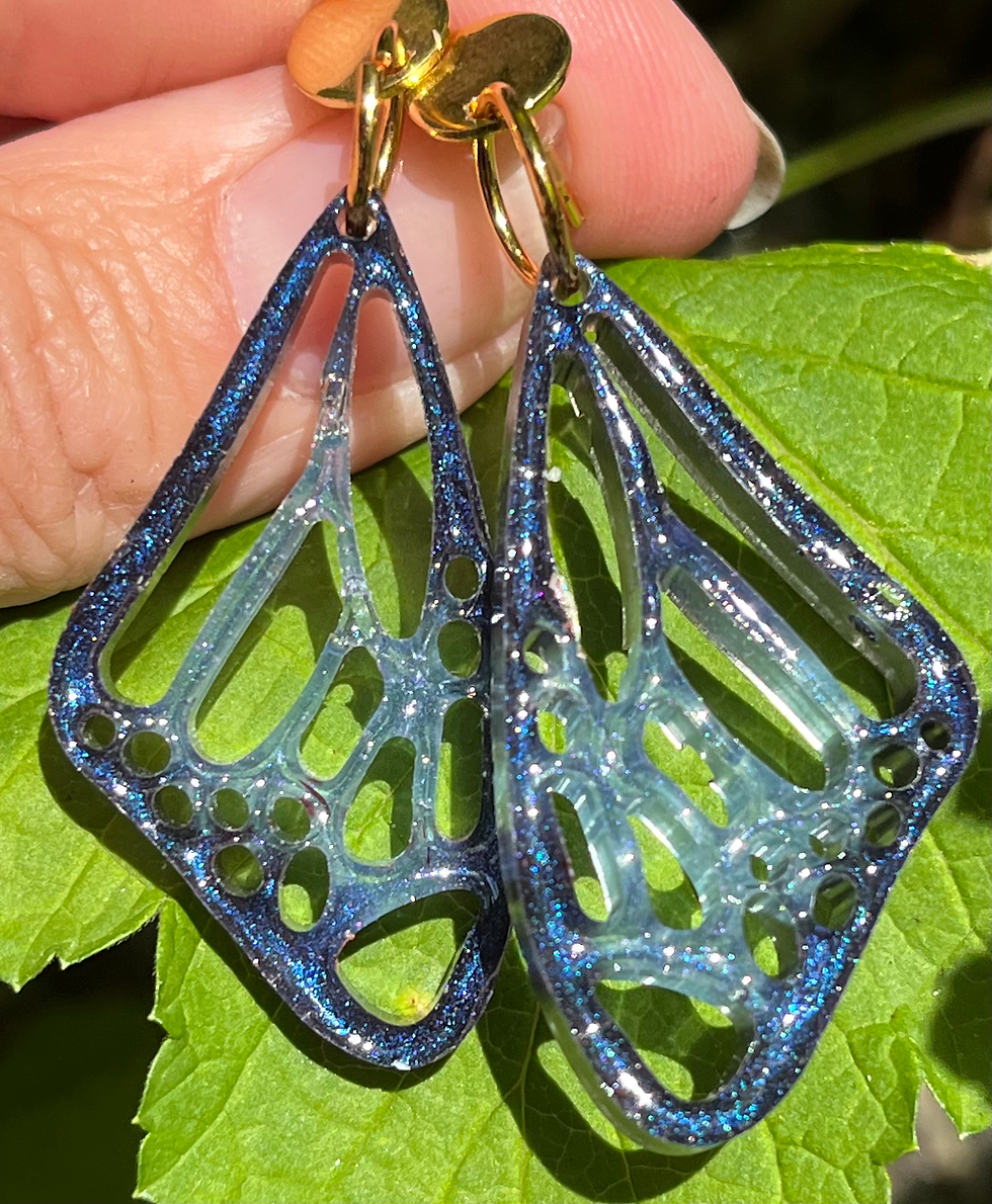 Thumbnail: Blauwe vlinderoorbellen