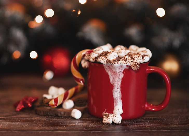 classic-christmas-foods-hot-cocoa.webp