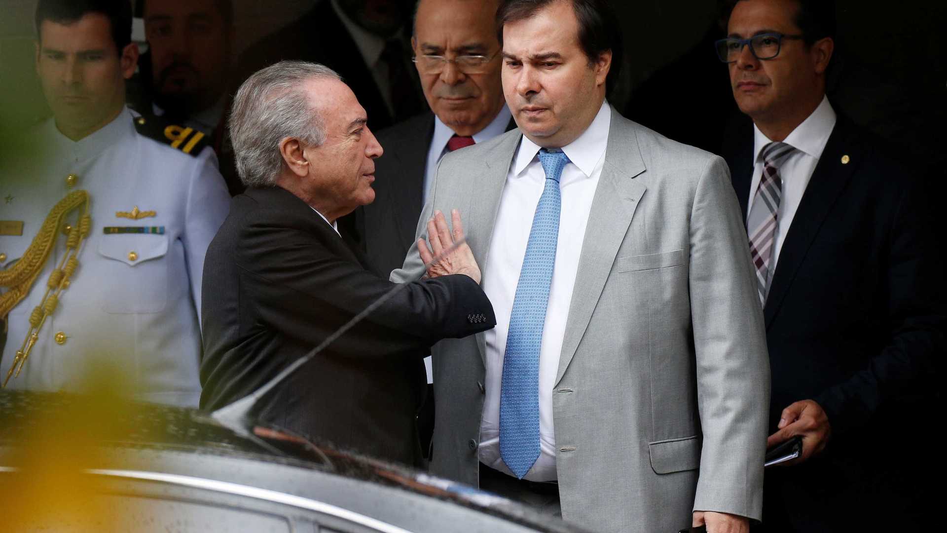 Resultado de imagem para Temer usa reforma ministerial para tentar isolar Rodrigo Maia