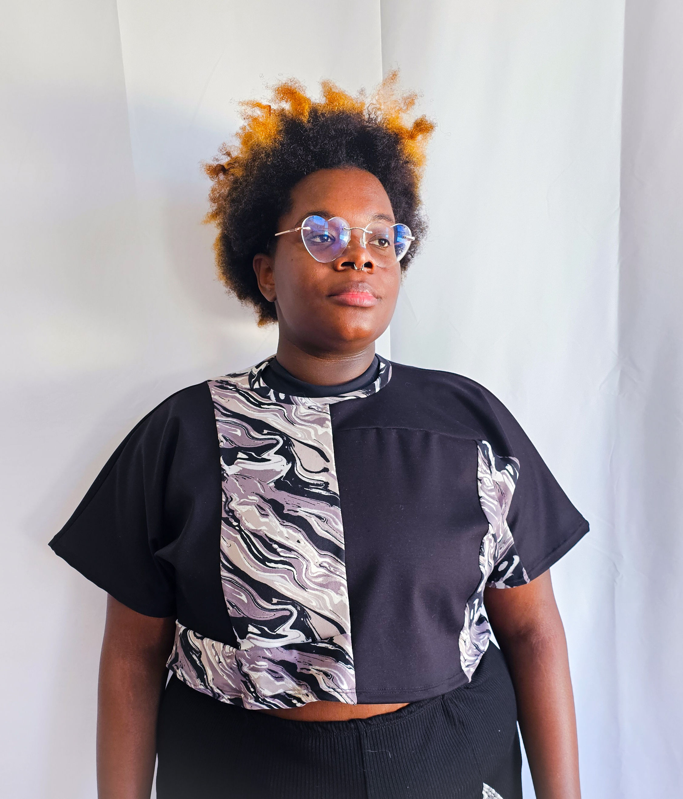 Black Swirl Bitter Tee