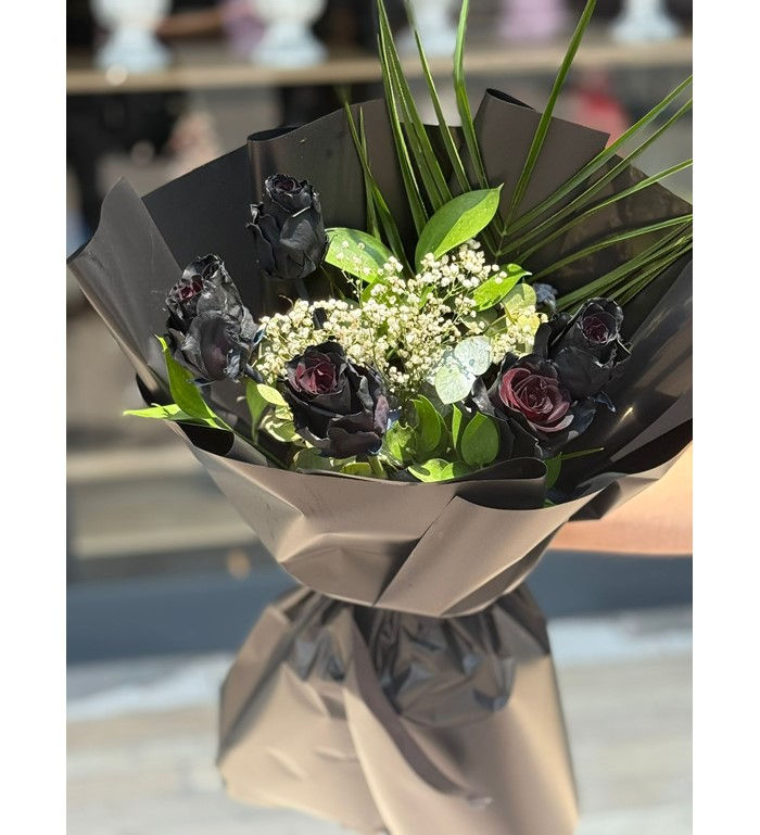 5 İthal Siyah Gül Buketi